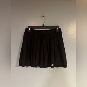 Alo Yoga Tennis/Workout Skirt
Black Medium
